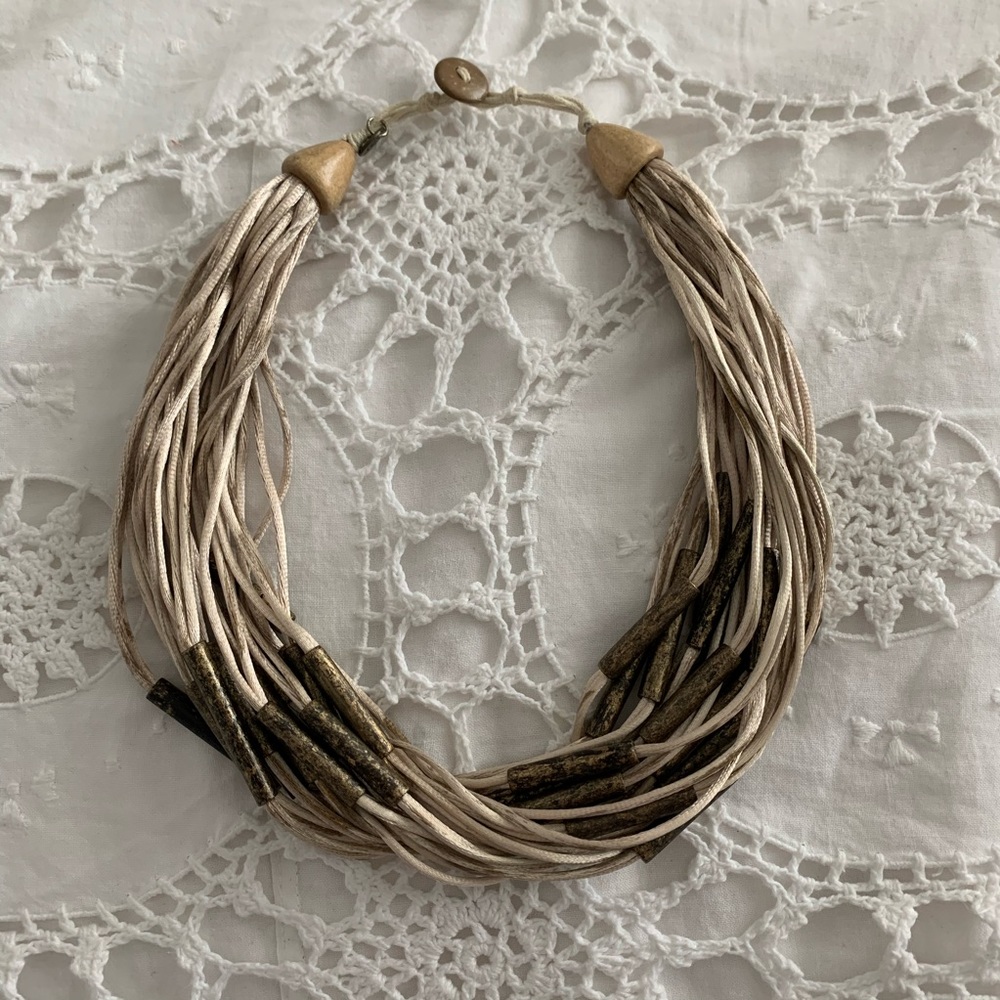 Made in Italy Necklace with button closure